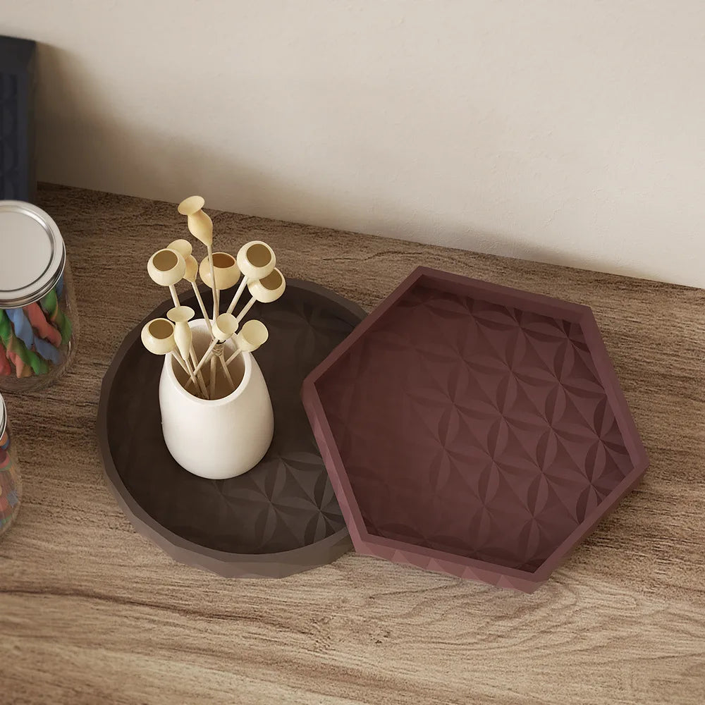 Concrete tray for storage and artisanal decoration underglass - view 3