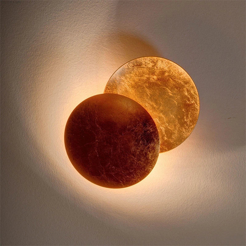 Wall sconce orientable Italian design for modern interior