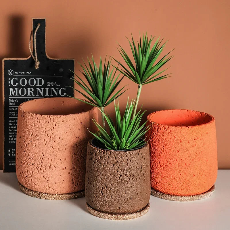 Flower pot in Nordic style cement with decorative tray - view 3