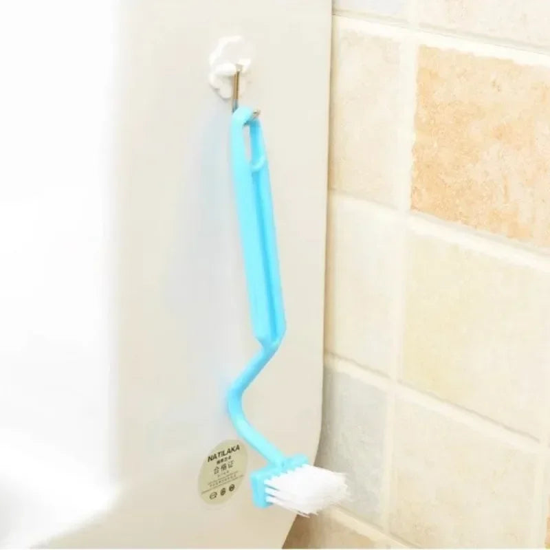 Curved toilet brush with wall fastening with soft hair - view 4