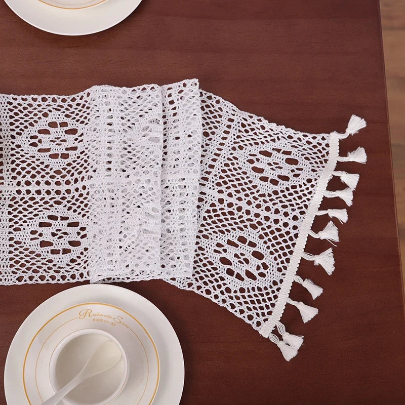 Table runner lace crochet bohemian cotton pom-poms - 24X100cm