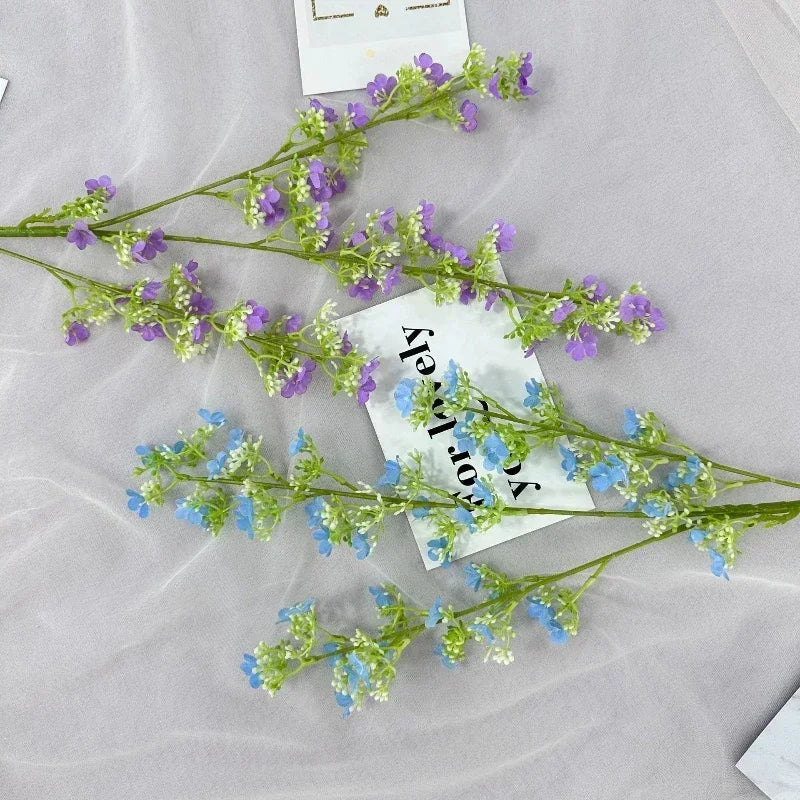 Artificial silk baby's breath branches for interior decoration