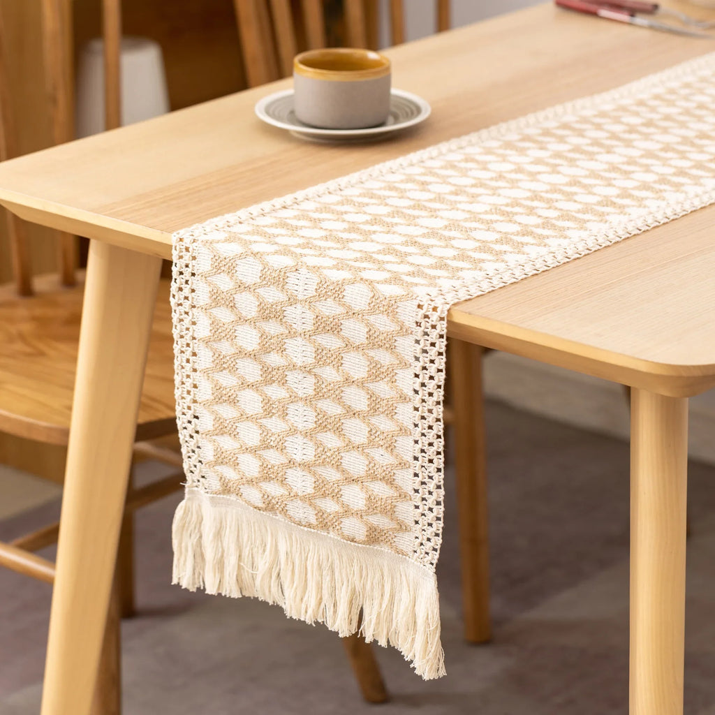 Natural-Elegance Bohemian Beige Table Runner with Pom-Poms - 30X50cm