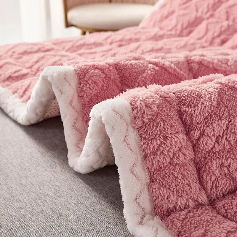 Soft velvet lamb surmatelas for students and dormitories - view 6