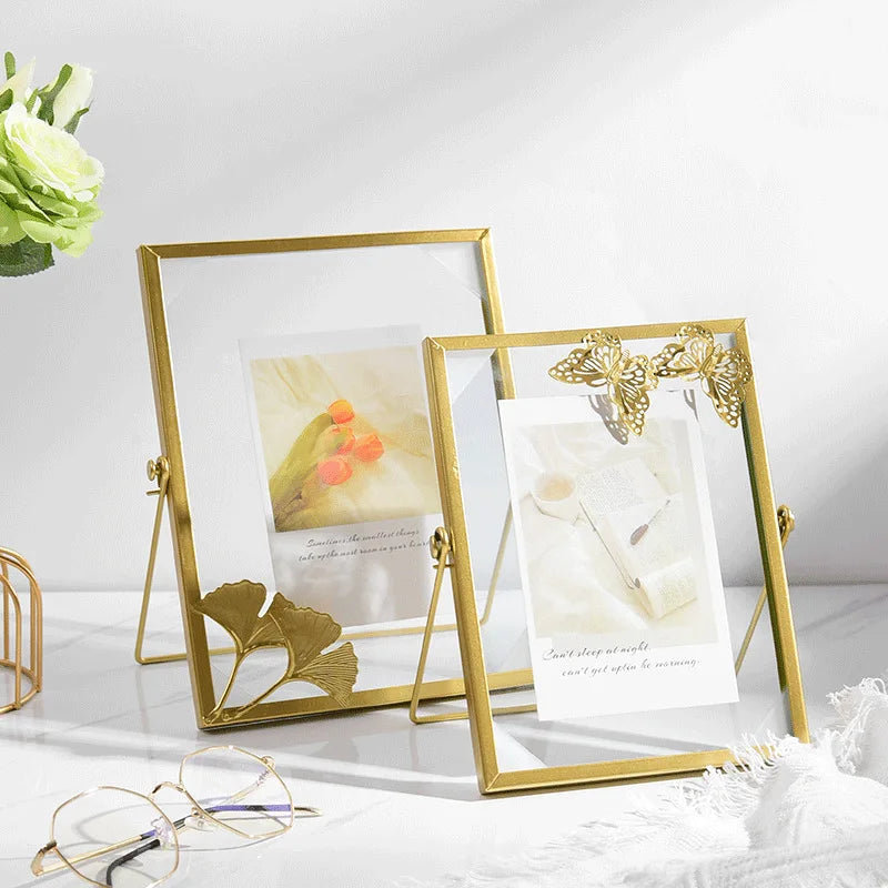 Floating glass photo frame with decorative pressed flowers - view 4