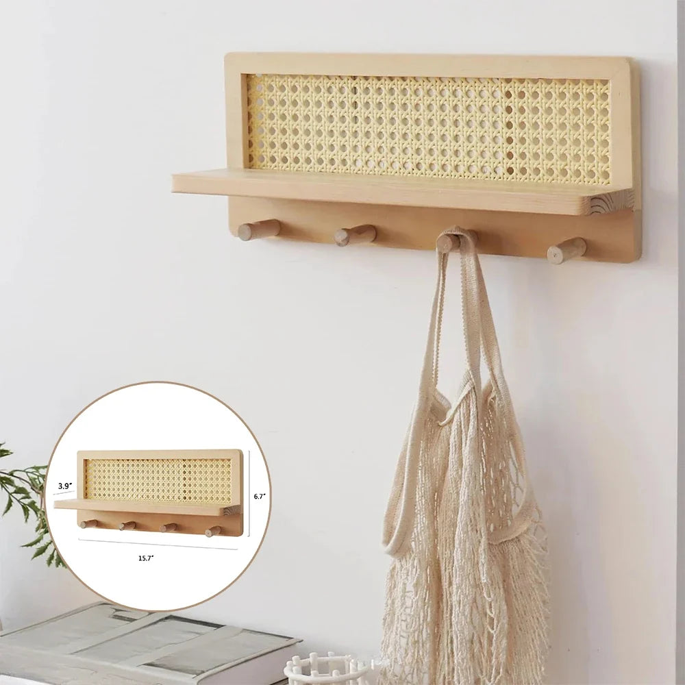 Wall shelf in rattan and wood bohemian style with decorative hooks
