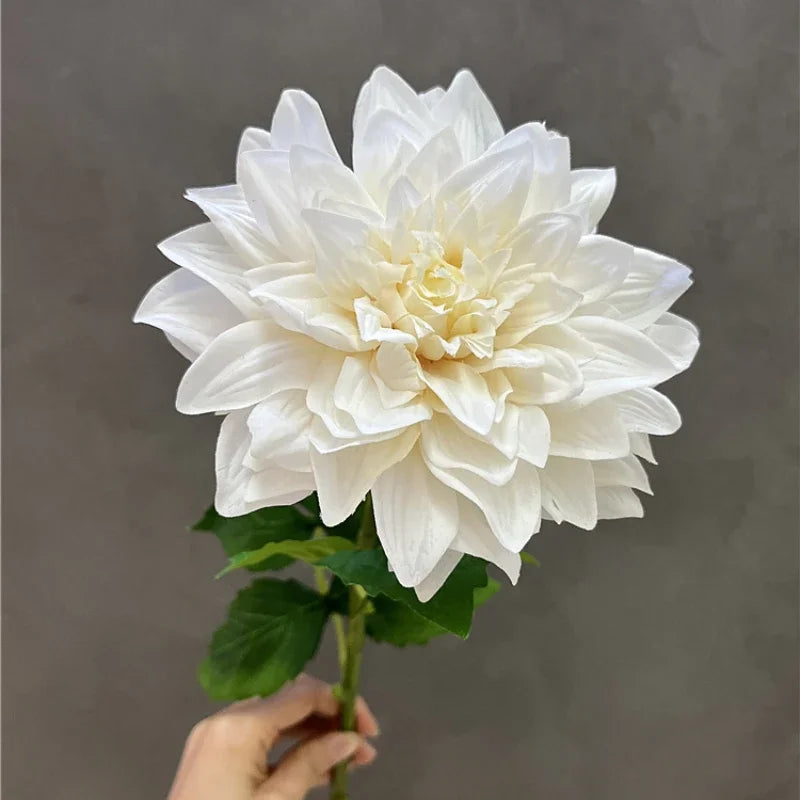 Set of 2 realistic artificial flowers dahlias for interior decoration - White