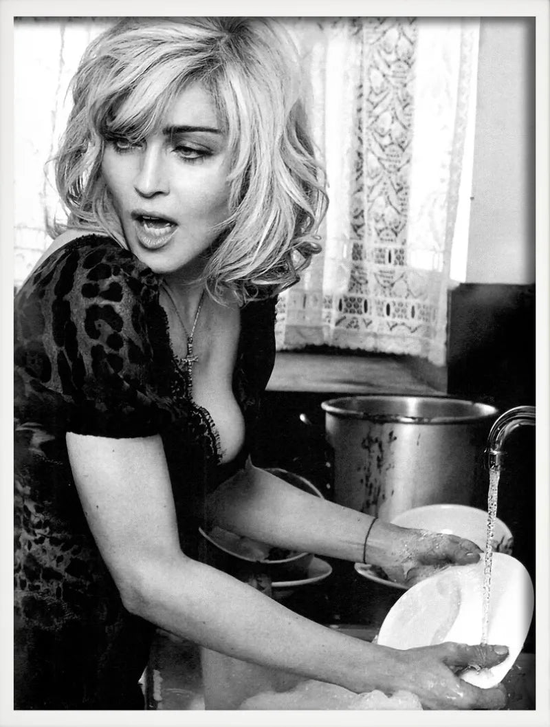 Women Drinking Wine and Eating Spaghetti Poster, Design 10 - 60X90cm Unframed / 10