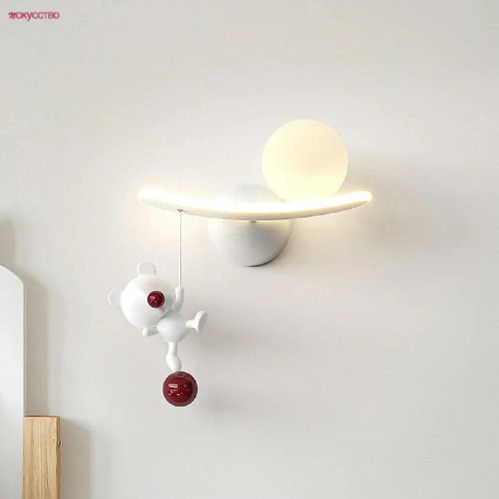 Wall sconce in metal for interior decoration