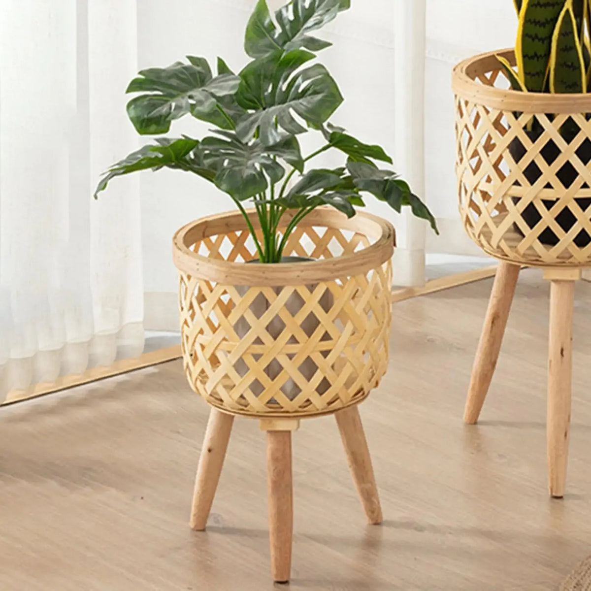 Braided rattan flower holder for interior decoration - view 3