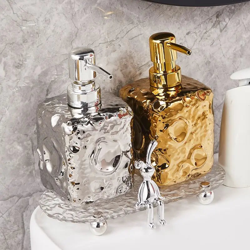 Golden ceramic bottle moon decor for lotion - E