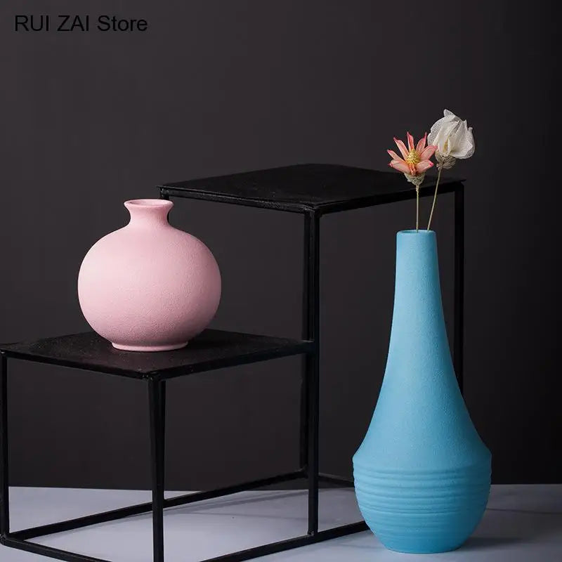 Ceramic Small Vase for Home Decoration, Simple and Modern, Round Flowers, Solid Color, New - view 3