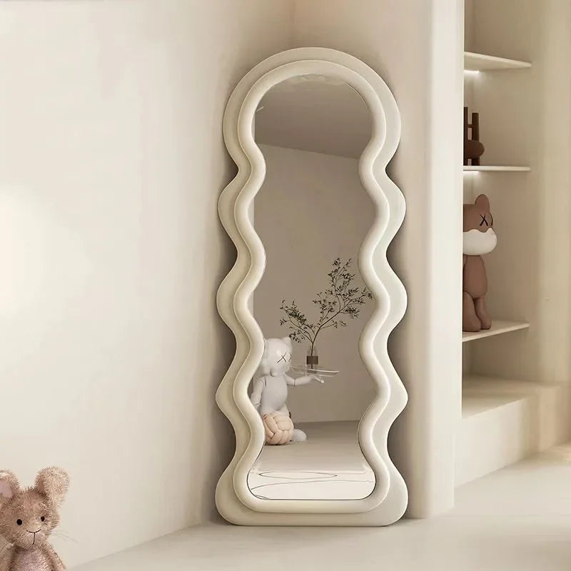 Corrugated mirror modern design for chic and funky space - view 3