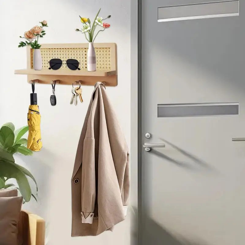 Wall shelf in rattan and wood with rustic and bohemian hooks - view 4