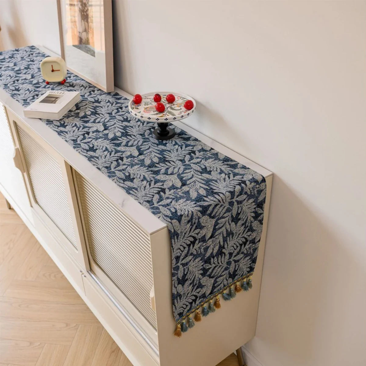 Nordic Jacquard Table Runner, Animal Pattern, Style One - 33x120cm(13x47inch)