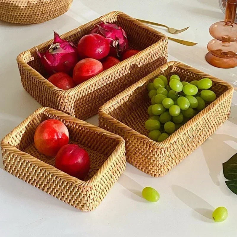 Woven storage basket in rattan for kitchen and picnic - view 3