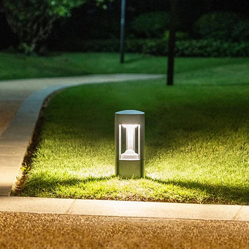 Aluminum Outdoor Path Light with Screw or Floor Mount - view 4