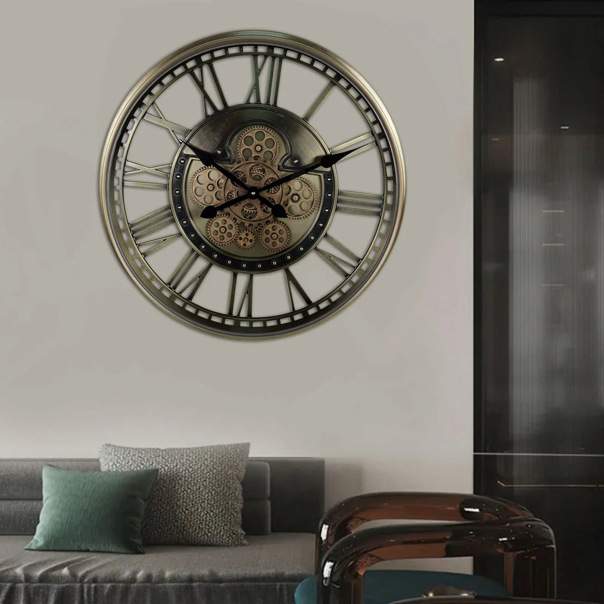 Ancient wall clock in decorative metal with gears - view 4