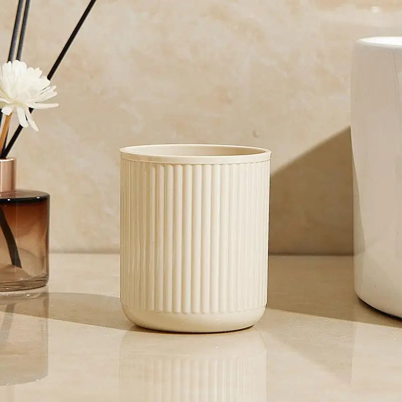Washing Cup Toothbrush Holder Portable Couple Washing Mouth Cups, Plastic Toothbrush Cup with Tray Base, Bathroom Accessories - Milky Yellow