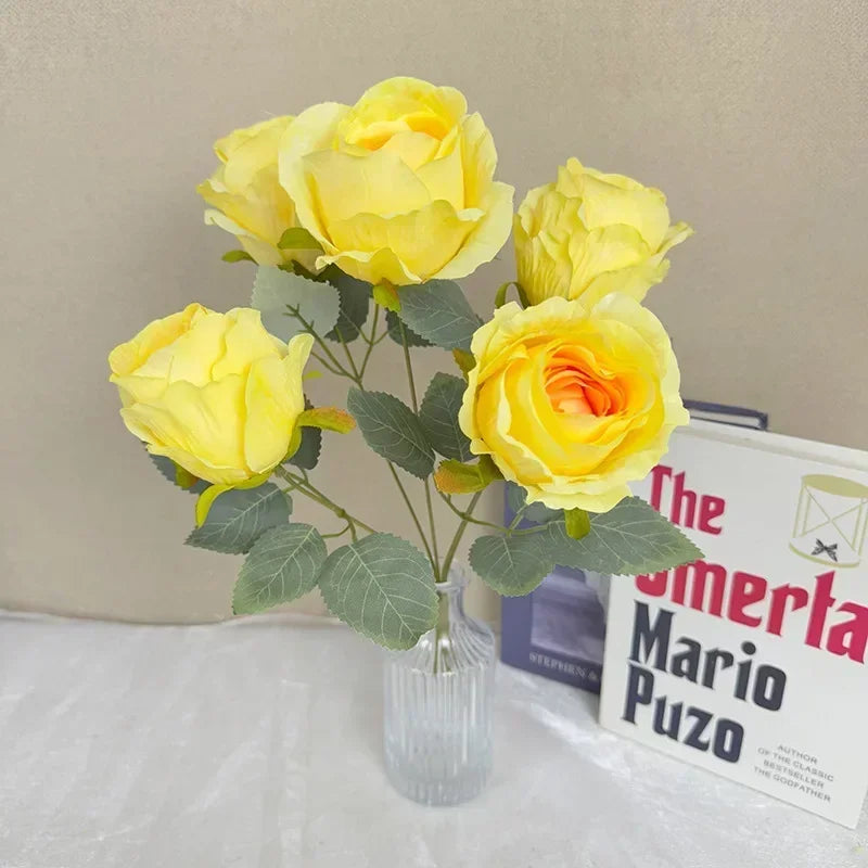 Bouquet of artificial silk rose wines for bride elegant decoration