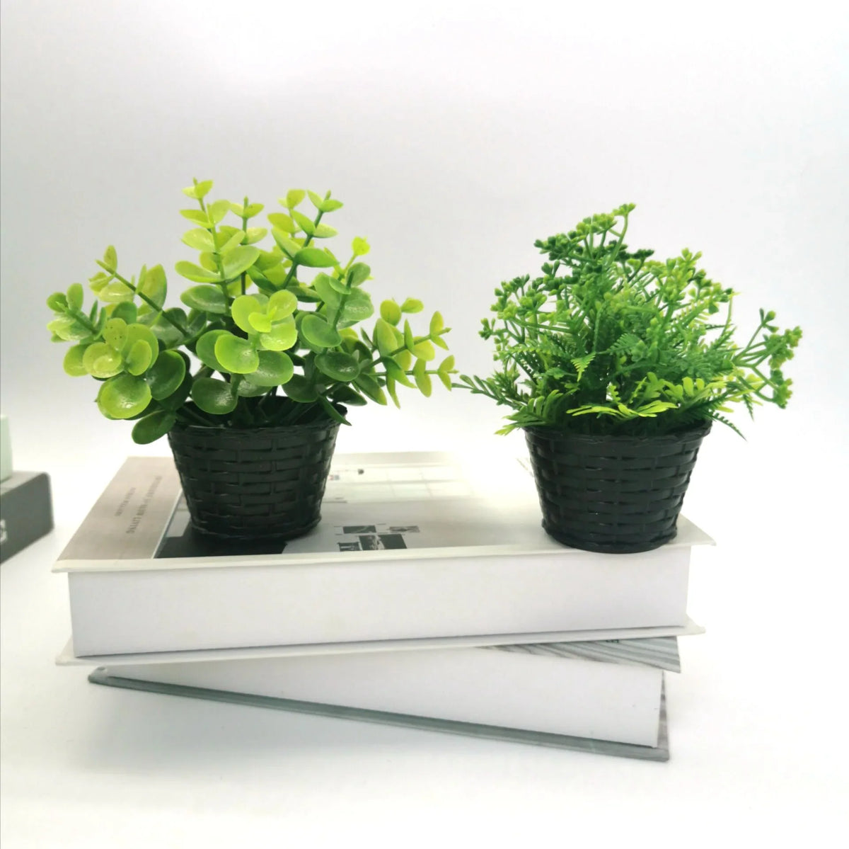 Mini artificial pot for decoration and festive events - view 3
