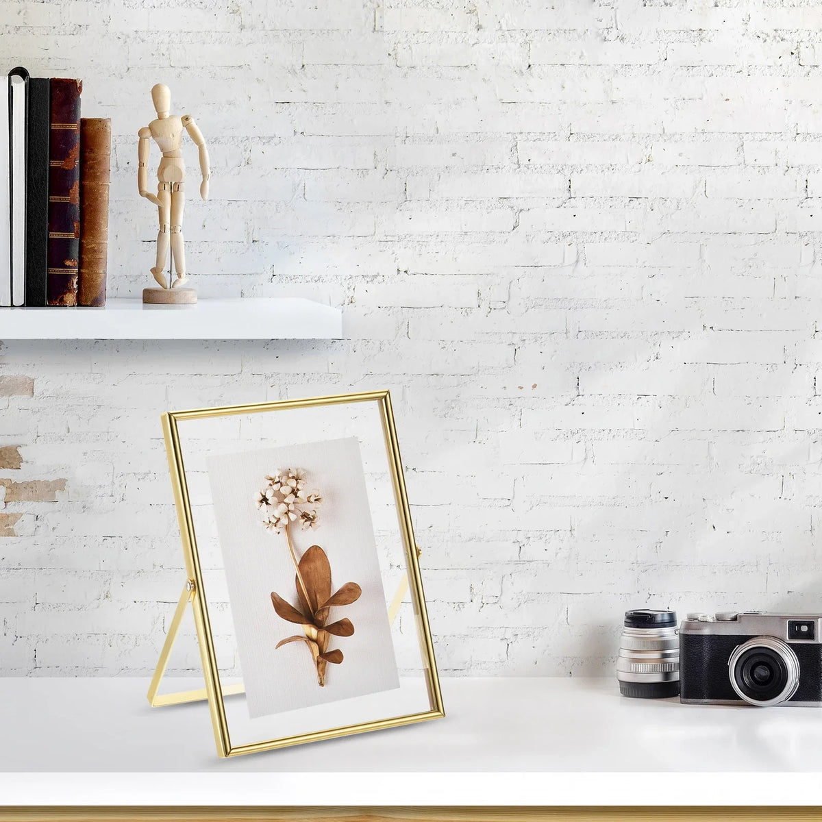Set of 2 metal and glass photo frames for decoration - view 10