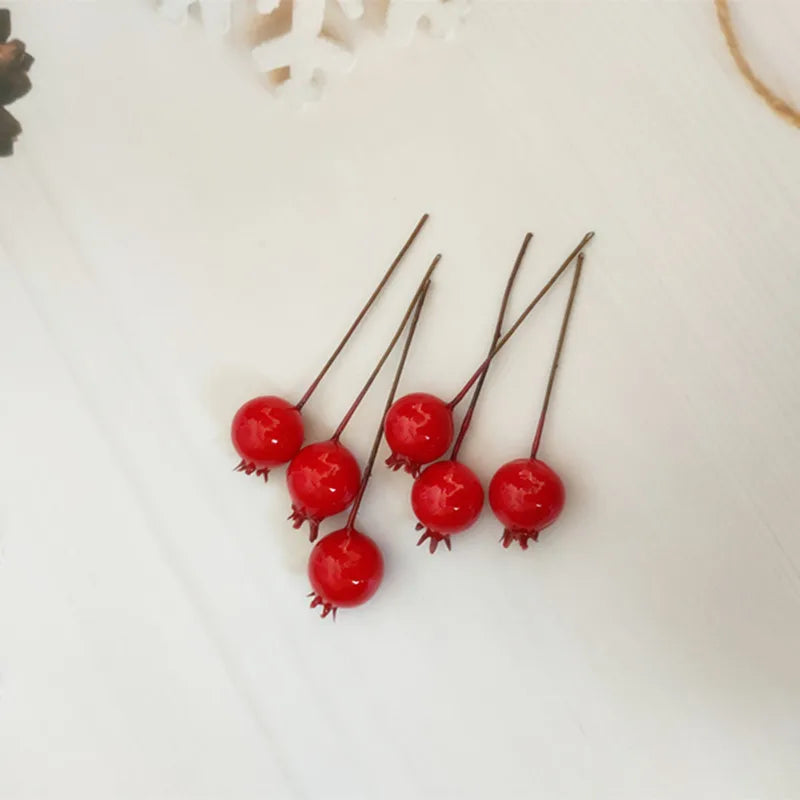 10 artificial berry pack for DIY crown - 1,5 cm