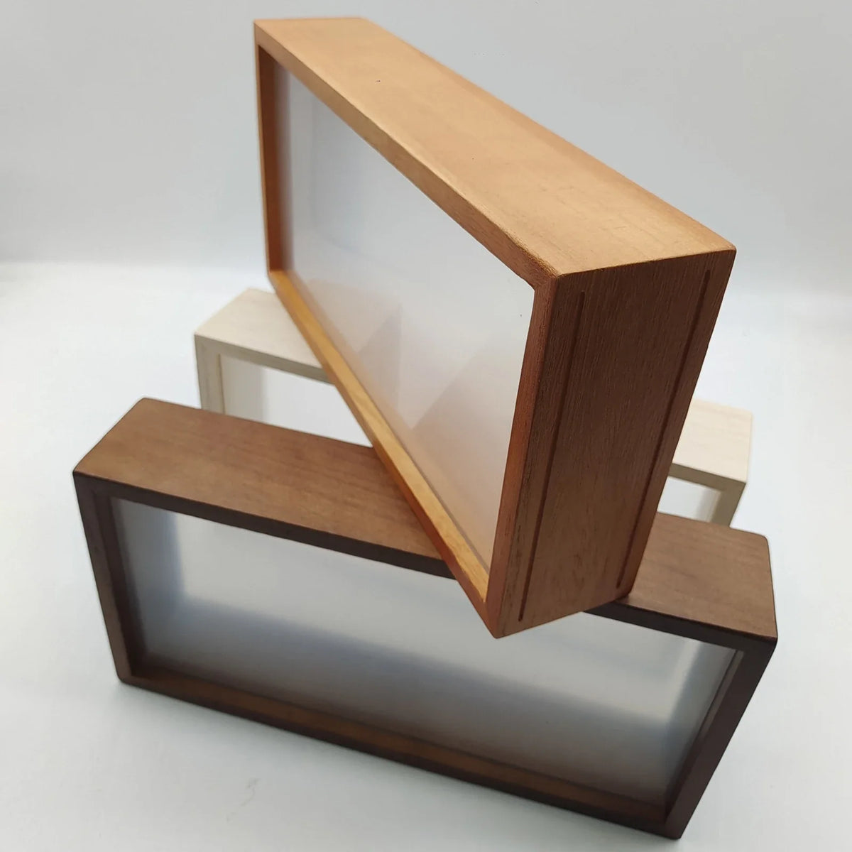 Frame photo shadow box for dried flowers and souvenirs - view 2