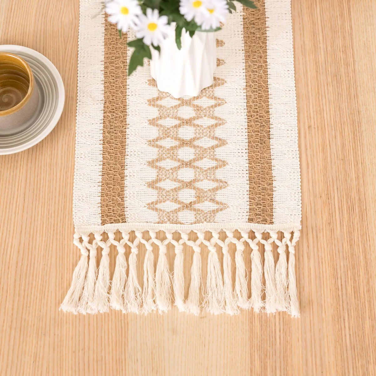 Geometrical bohemian table runner beige with pom-poms - 30X50cm