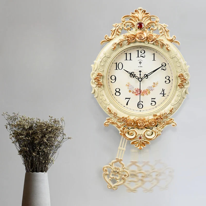 Silent modern style wall clock for interior decoration