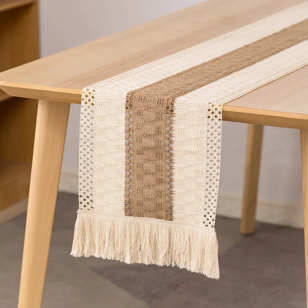 Cotton table runner embroidered country style - 30x120cm