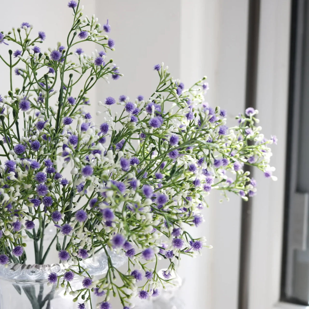 Artificial baby's breath bouquets for interior and exterior decoration