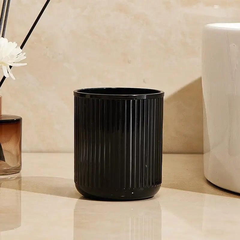 Washing Cup Toothbrush Holder Portable Couple Washing Mouth Cups, Plastic Toothbrush Cup with Tray Base, Bathroom Accessories - Black
