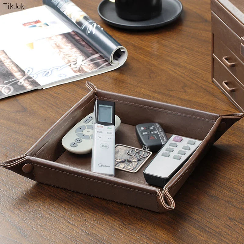 Antique pocket for key and coin storage - view 4