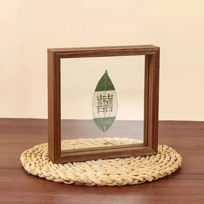 Transparent acrylic photo frame engraved for gifts and souvenirs