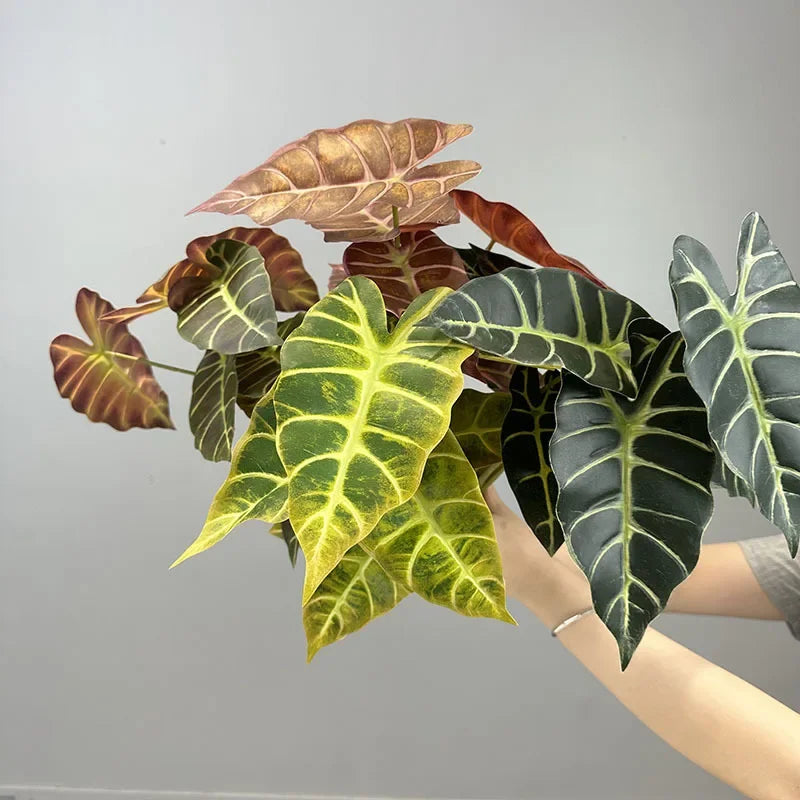 Set of 2 artificial leaves for autumn party decoration - view 2