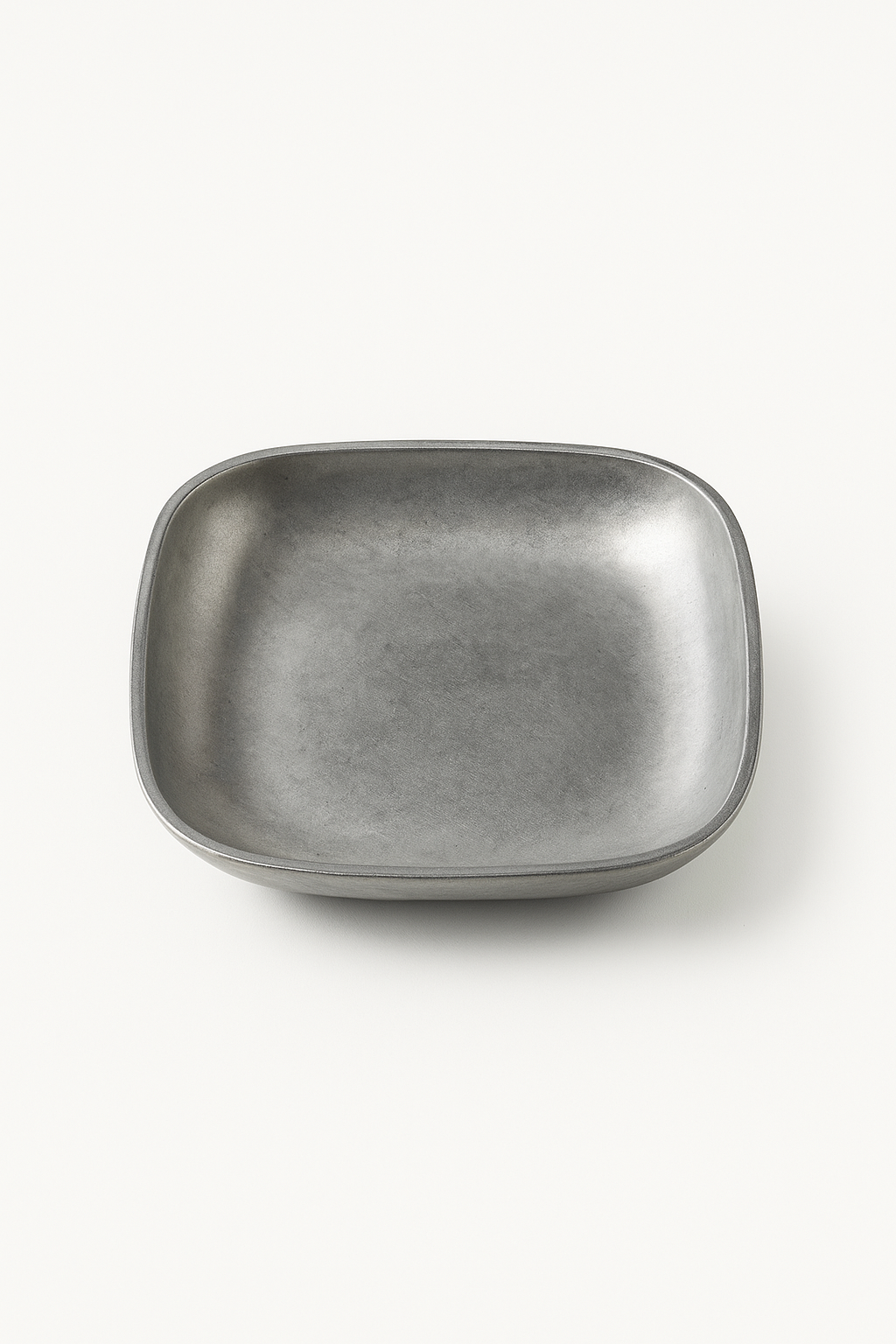 Stainless steel flat plates vintage style Nordic kitchen