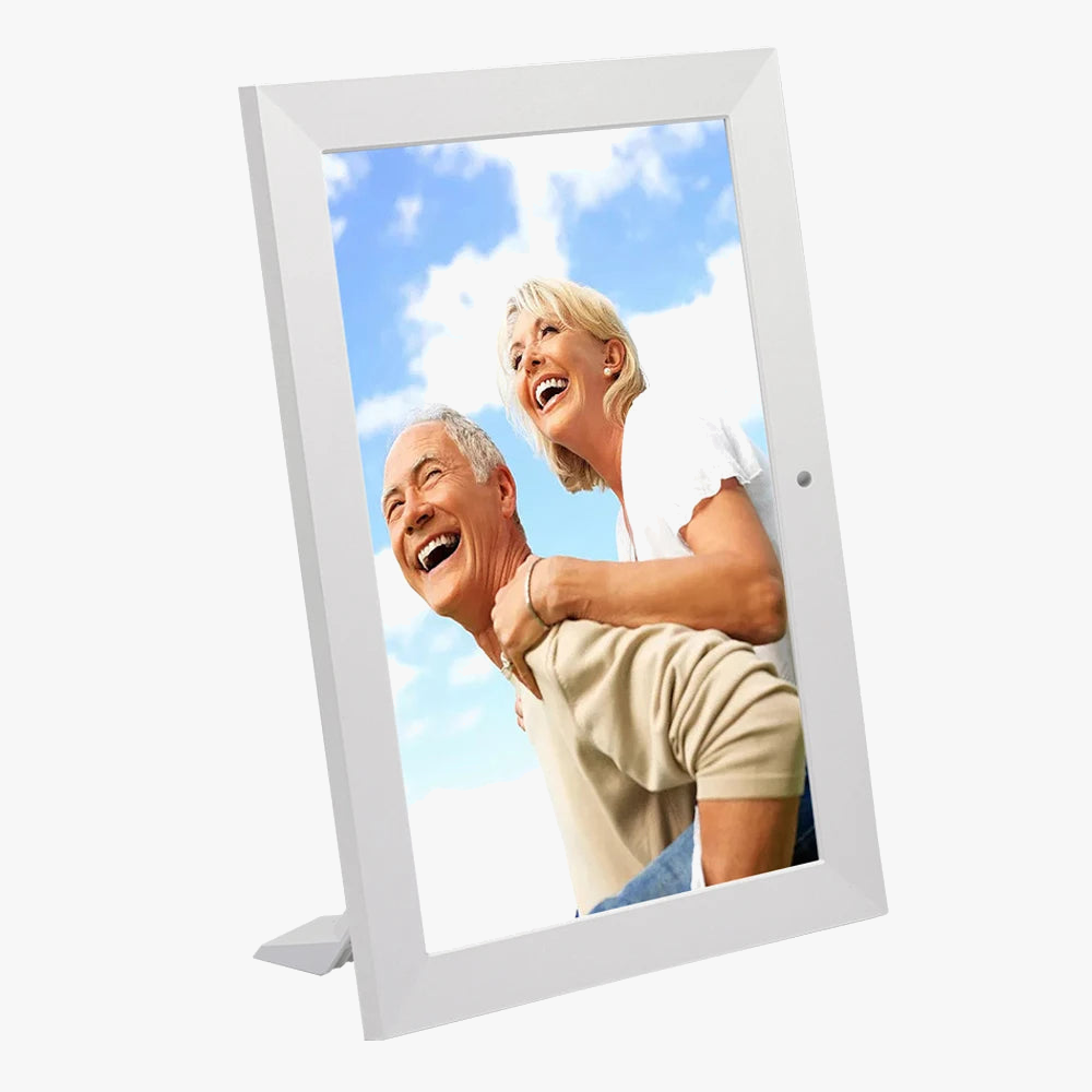 Digital photo frame with clock remote control and video player - view 3