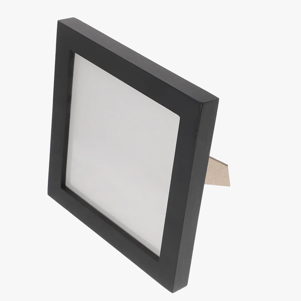 Vintage photo frames collection and decorative accessories - view 3
