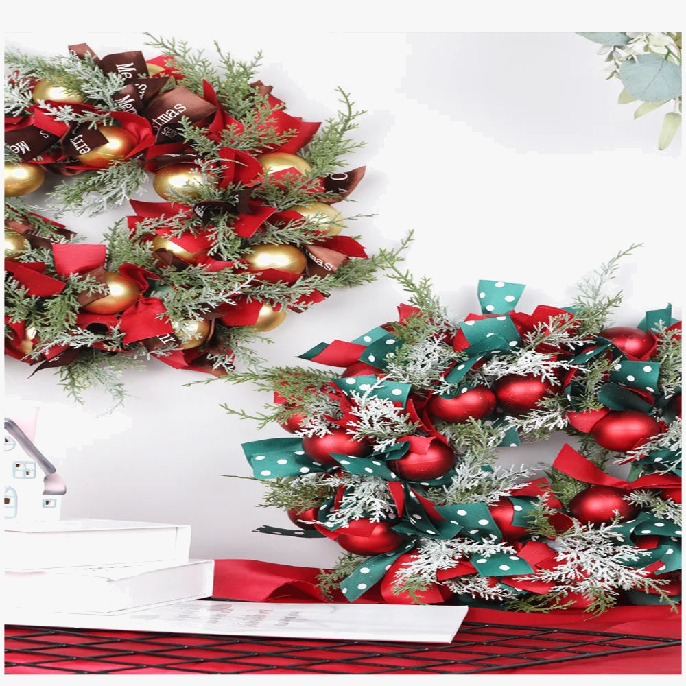 Christmas crown with ribbons and decorative balls - view 3