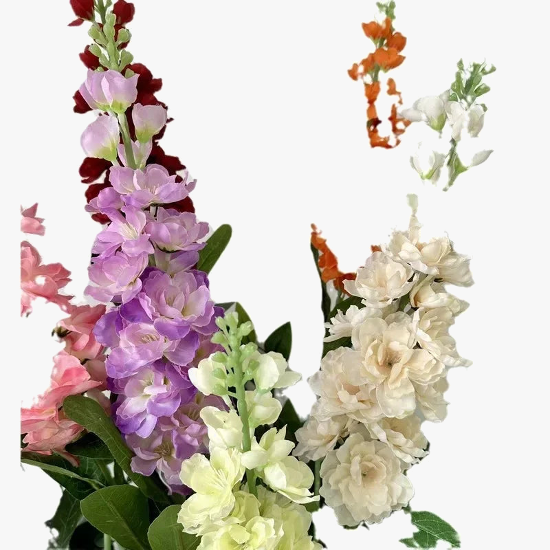 Artificial silk flowers for wedding decoration and events