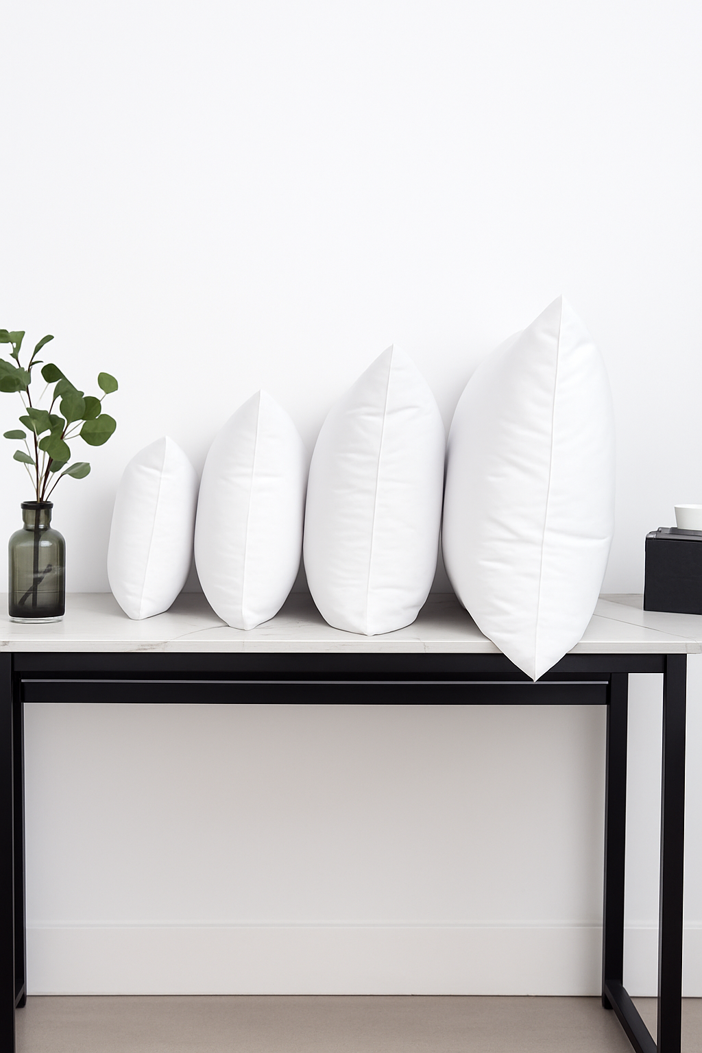 Hotel quality pillow in soft synthetic feathers 30x50 50x50 65x65 48x74