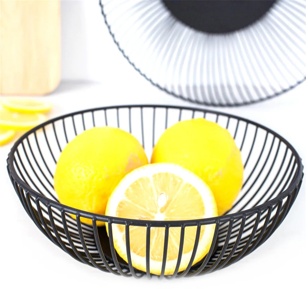 Nordic fruit basket made of iron for storage and decoration