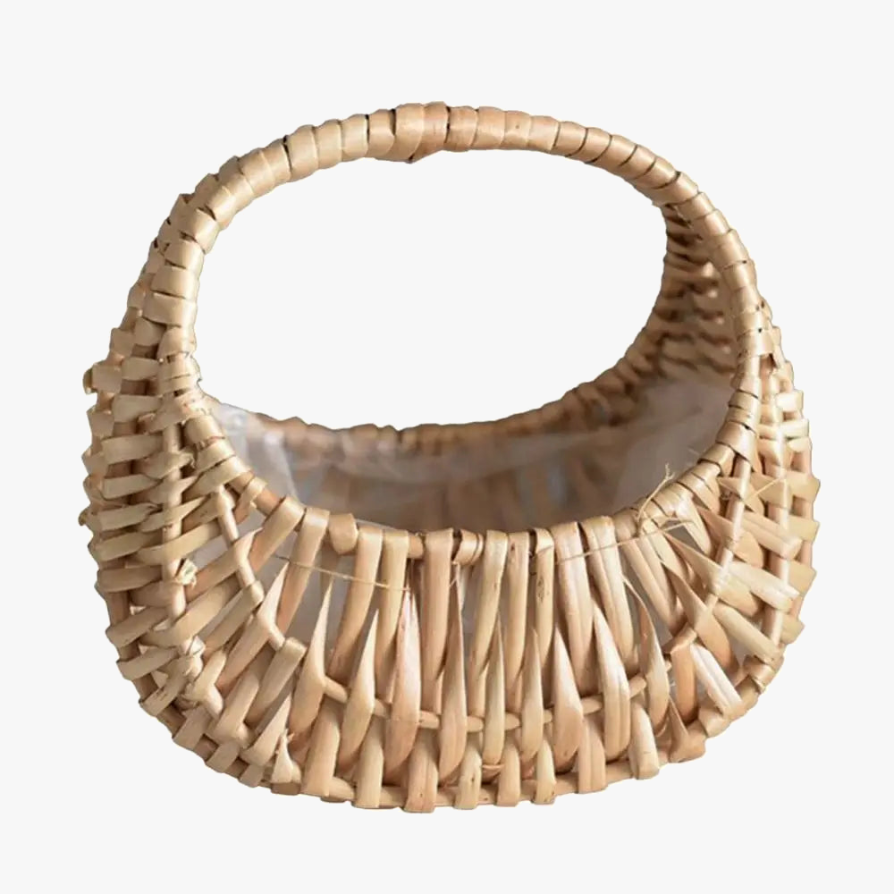 Braided basket in half-moon rattan with robust handle - view 6