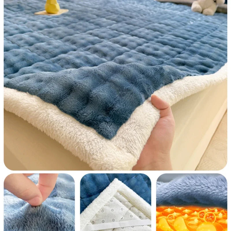 Warm velvet surmatelas for non-slip and foldable double bed